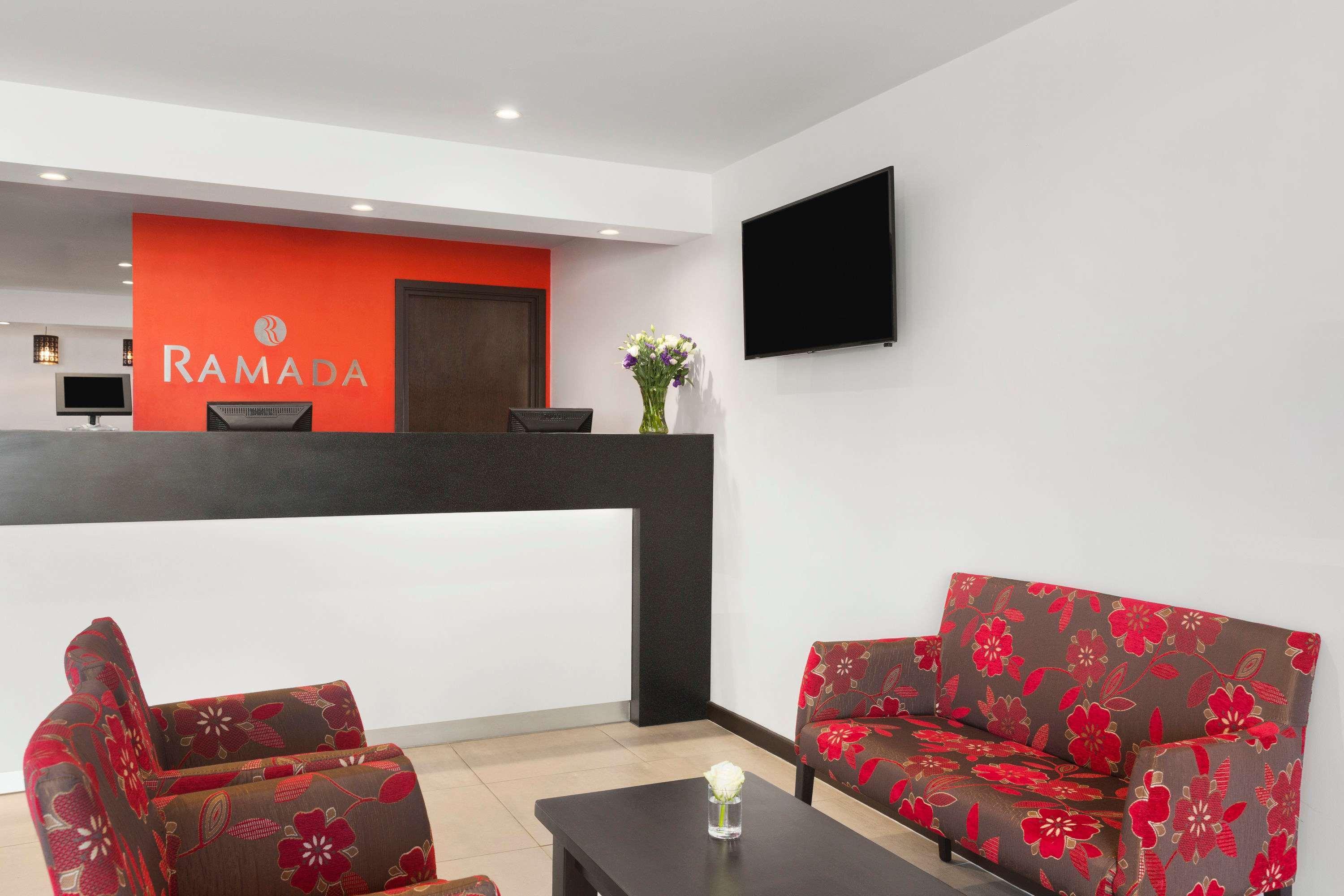 Ramada Milton Keynes Hotel Luaran gambar