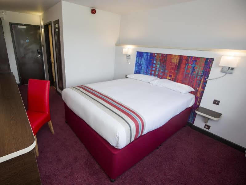 Ramada Milton Keynes Hotel Luaran gambar